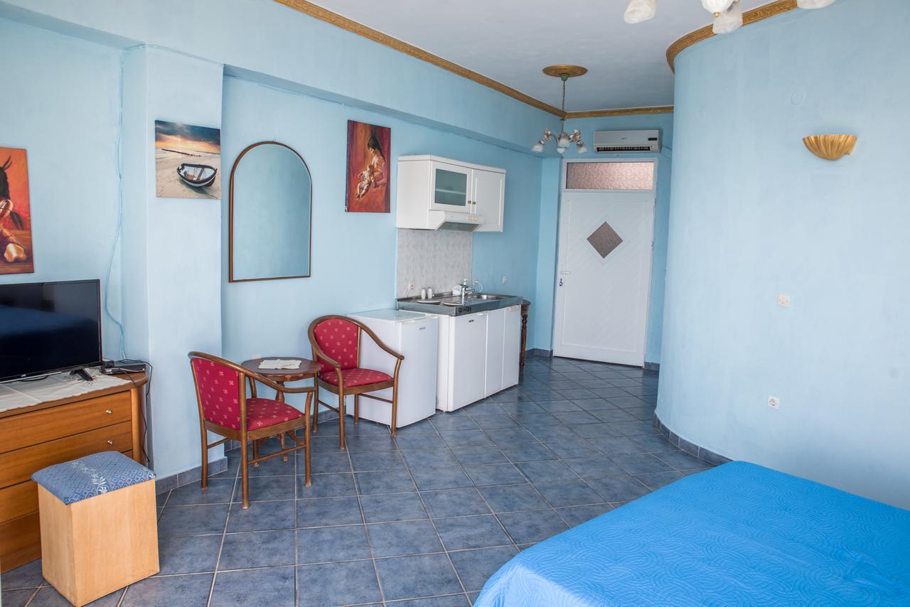 Madalenas B&B Pelekas Exteriör bild