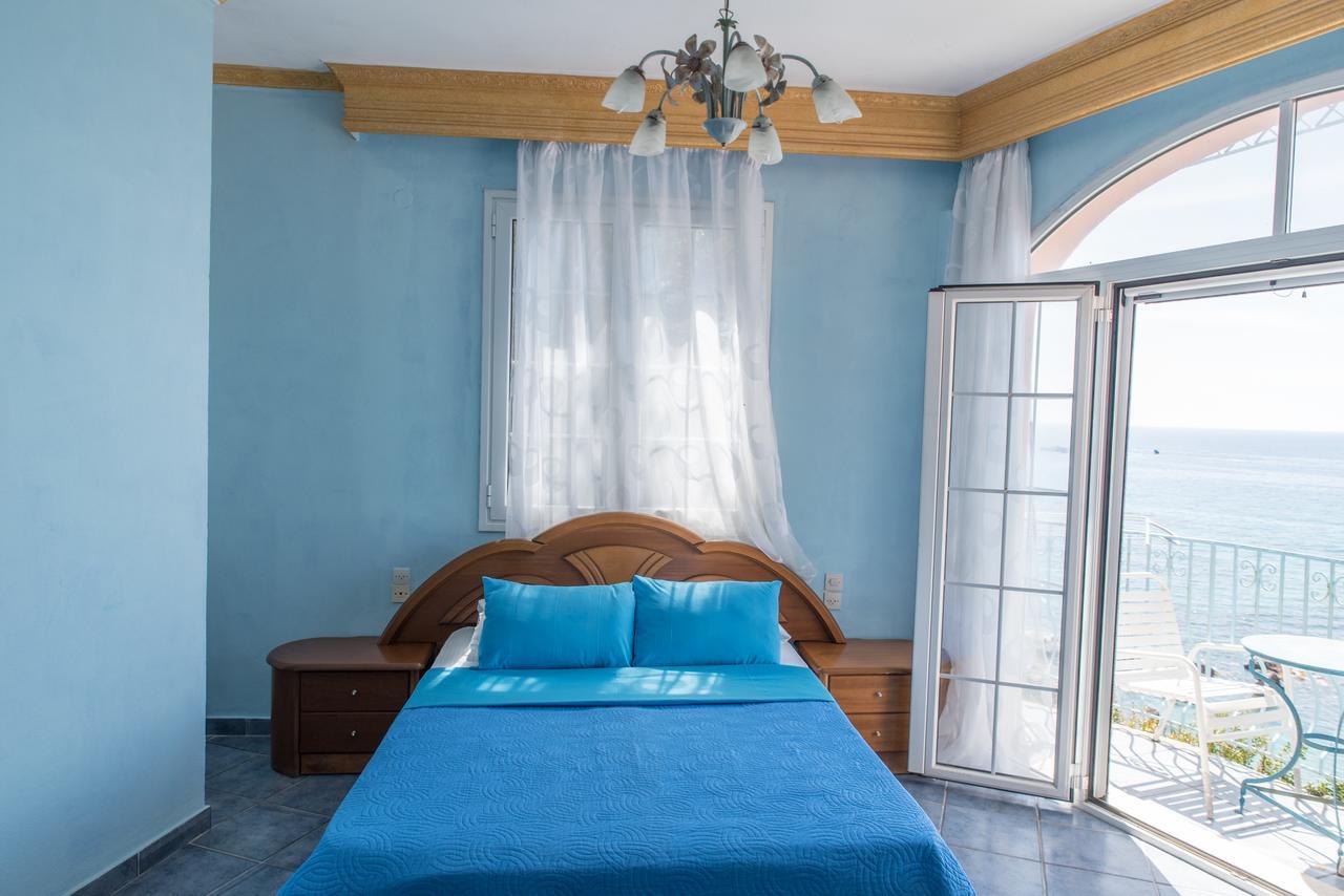 Madalenas B&B Pelekas Exteriör bild